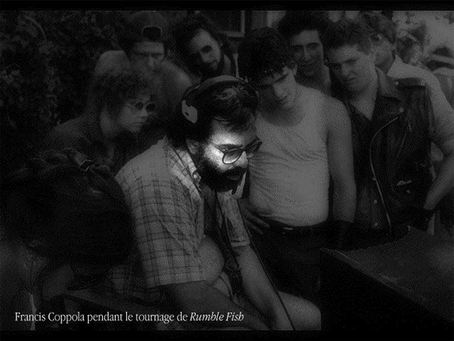 images/900/MOVIE2-STACK001.jpg
